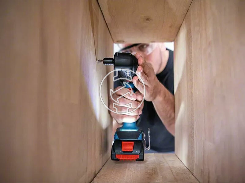 Bosch GSR 18V-90 FC akkus fúrócsavarozó bitbefogással