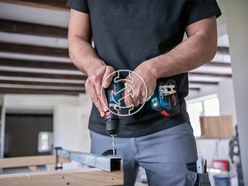 Bosch GSR 18V-90 FC akkus fúrócsavarozó bitbefogással