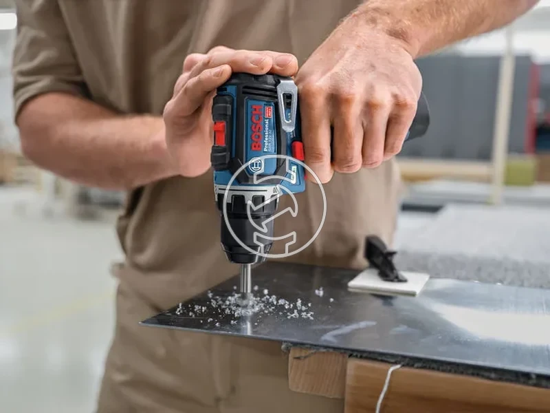 Kép: Bosch GSR12V-32 akkus furocsavarozo tokmanyos 2 x 3 Ah akkutolto L-Boxx_4.webp