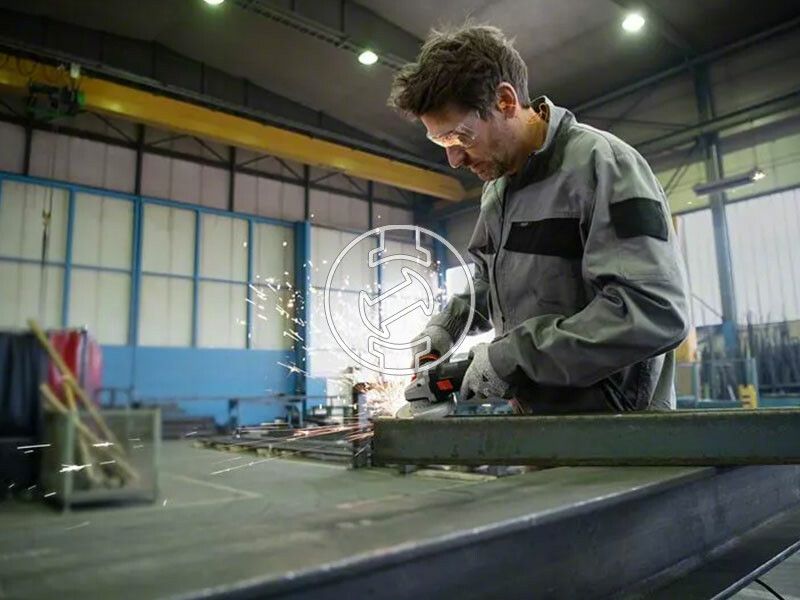 Bosch GWS 17-125 SB elektromos sarokcsiszoló