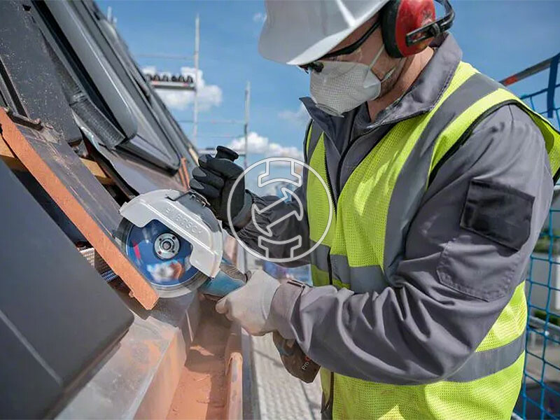 Bosch GWS 18V-180 P akkus sarokcsiszoló