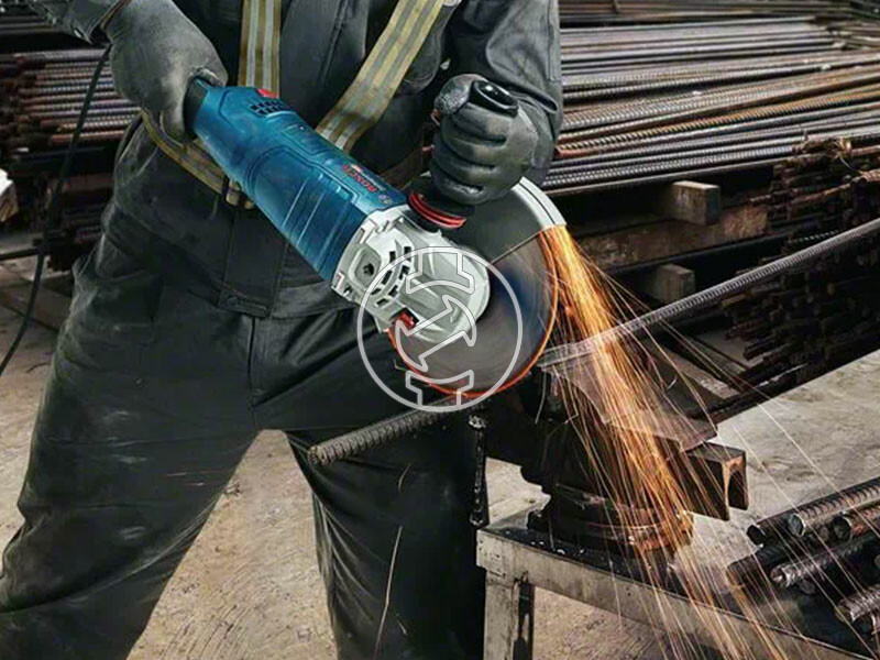 Bosch GWS 24-180 JZ elektromos sarokcsiszoló