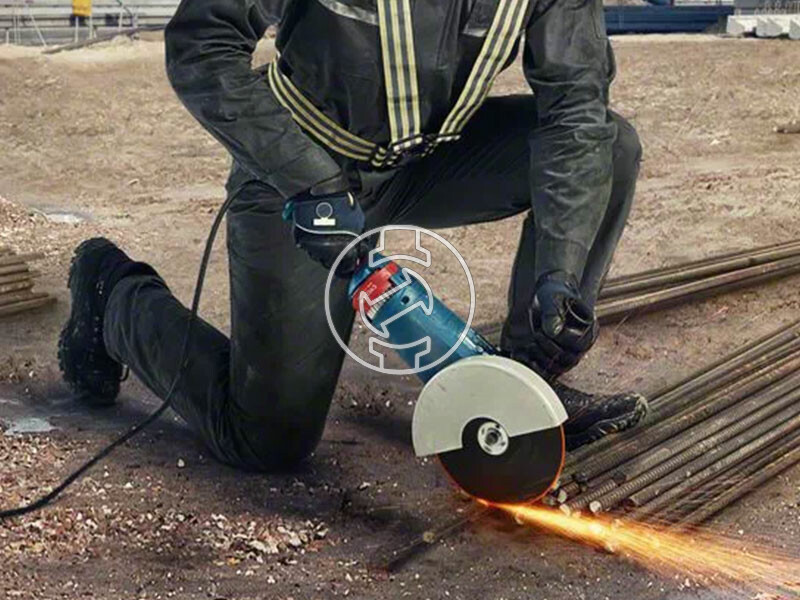 Bosch GWS 24-230 JZ elektromos sarokcsiszoló