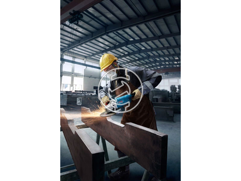 Bosch GWS 27-180 J elektromos sarokcsiszoló