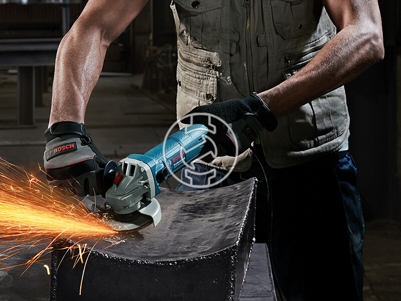 Bosch GWS 9-125 S elektromos sarokcsiszoló kartondobozban