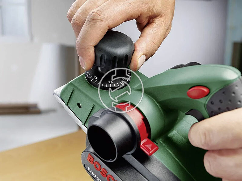 Bosch PHO 3100 elektromos gyalu 750 W + koffer