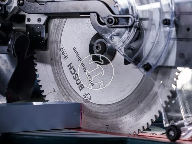 Bosch PRO Aluminium körfűrészlap 305 x 2,4 x 30 mm