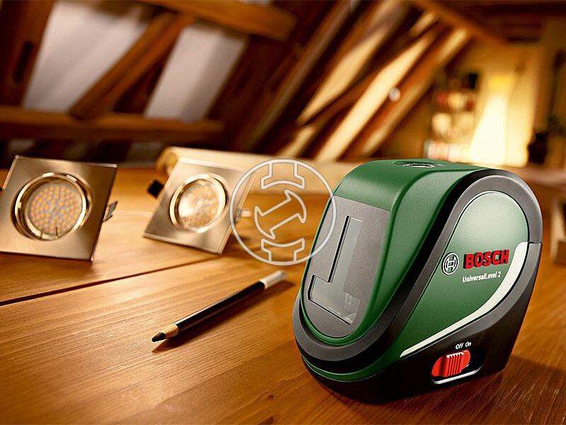 Bosch UniLevel 2 Set vonallézer + Állvány