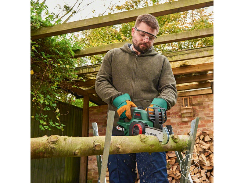 Bosch UniversalChain 18