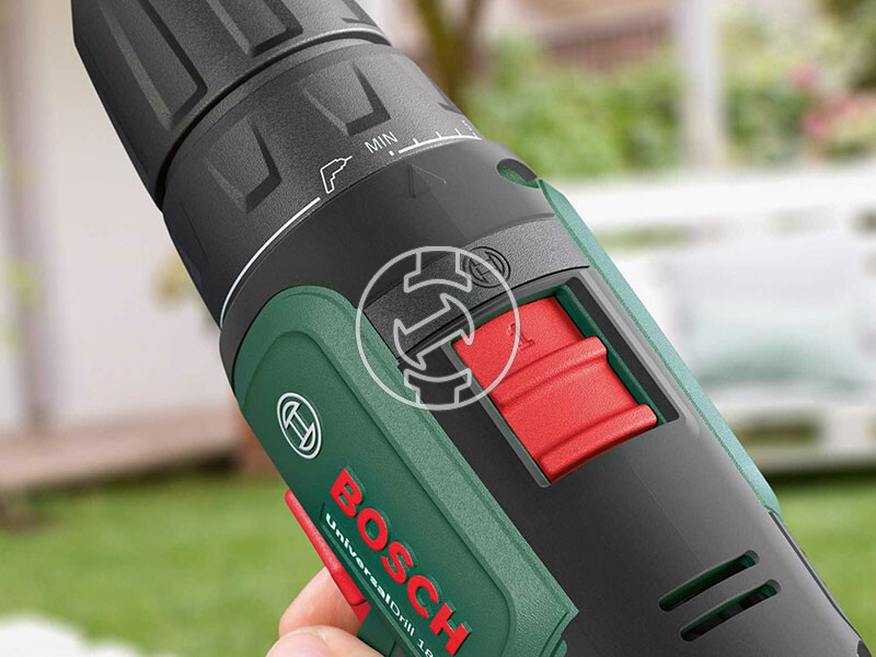 Bosch UniversalDrill 18 akkus fúrócsavarozó tokmányos