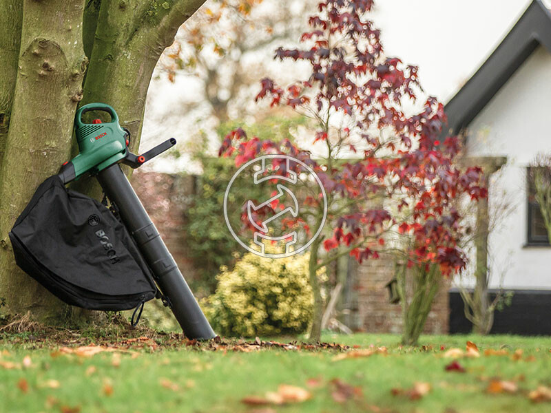 Bosch UniversalGardenTidy 3000 elektromos lombfújó-szívó