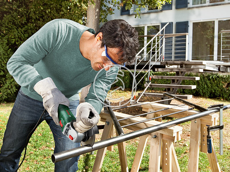 Bosch UniversalGrind 750-125 elektromos sarokcsiszoló