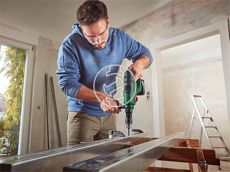 Bosch UniversalHammer akkus fúró-vésőkalapács 1 x PBA 18V 4.0Ah + AL 1830 CV