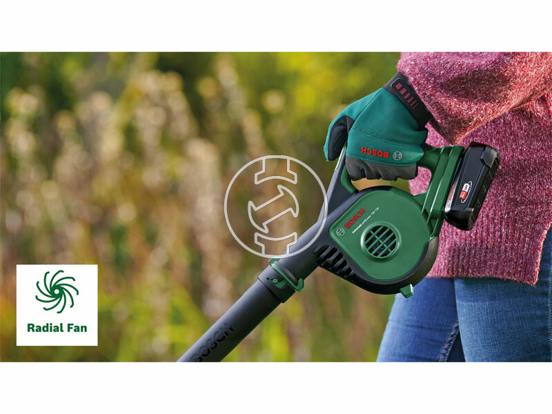 Bosch UniversalLeafBlower 18V-130 akkus lombfúvó