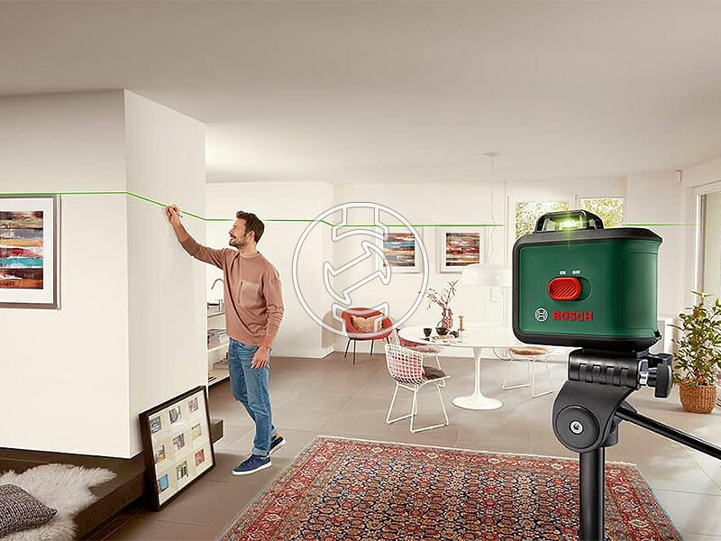 Bosch UnivLevel360Set vonallézer TT 150 állvány