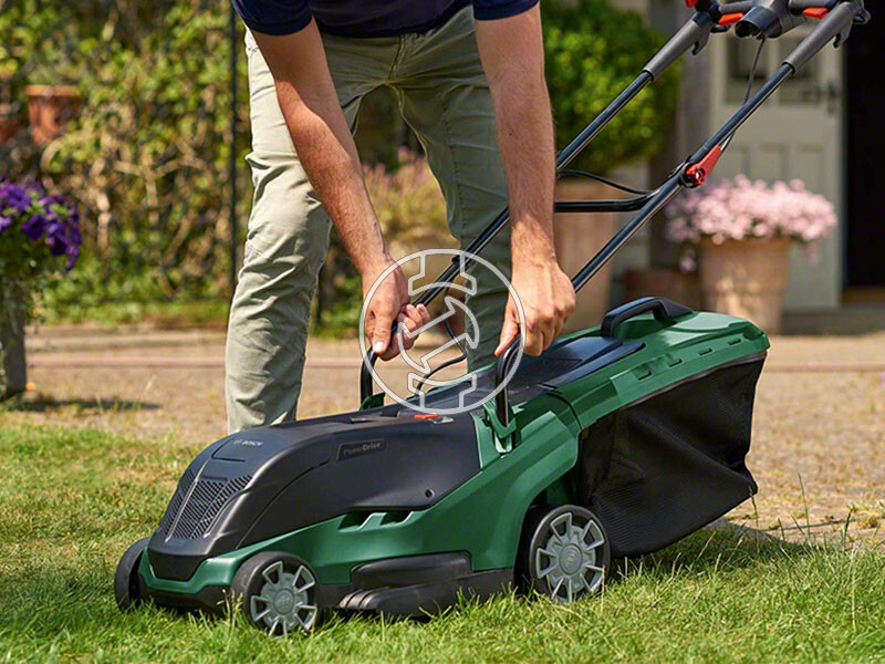 Bosch UniversalRotak 450 fűnyíró