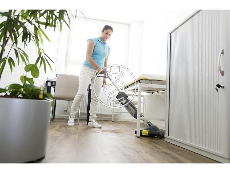 Karcher BR 30/1 C Bp Pack 18/25 akkus padlótisztító