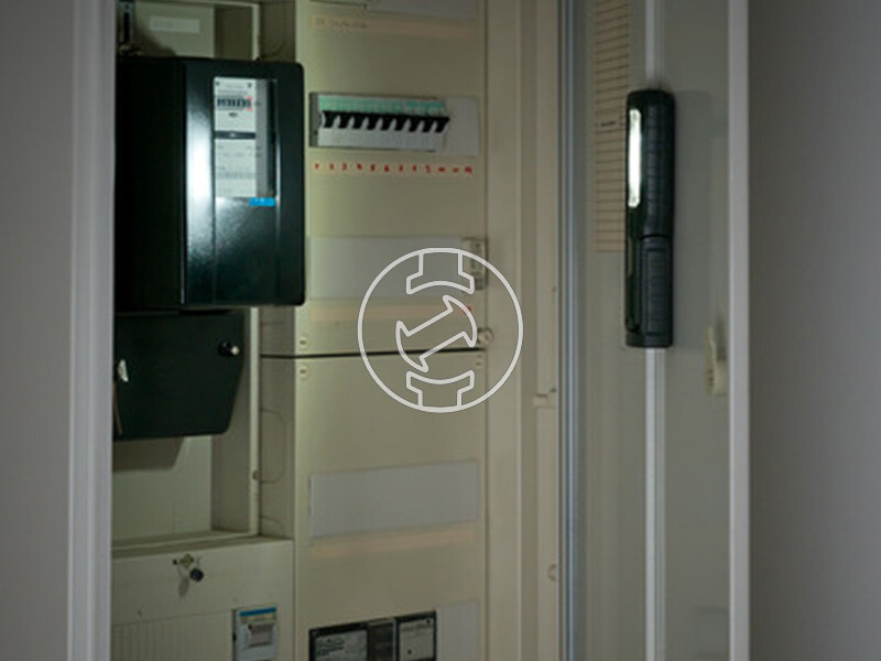 Brennenstuhl HL 700 A beépített akkumulátoros szerelőlámpa