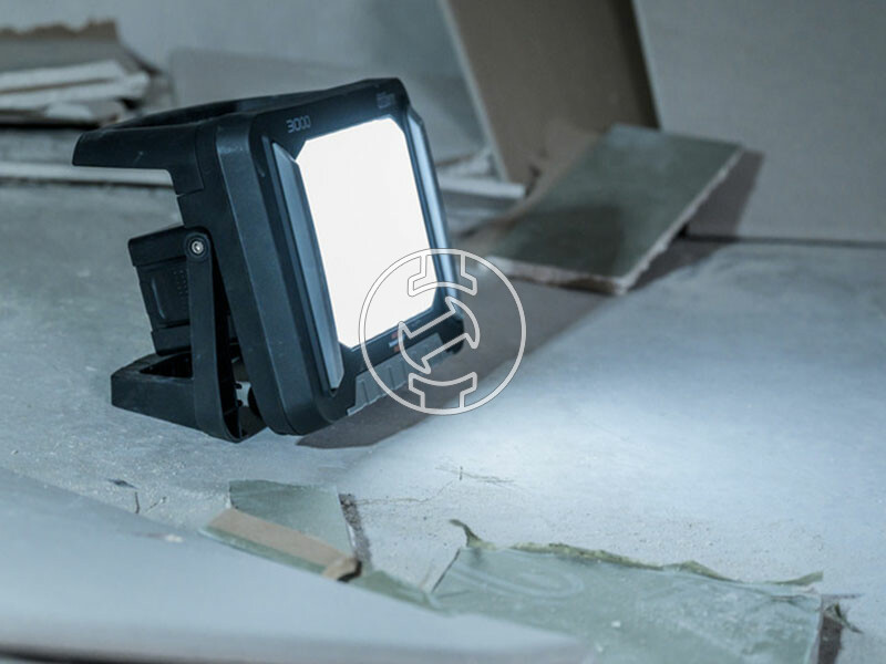 Brennenstuhl MULTI 3000 MA hordozható akkus LED reflektor