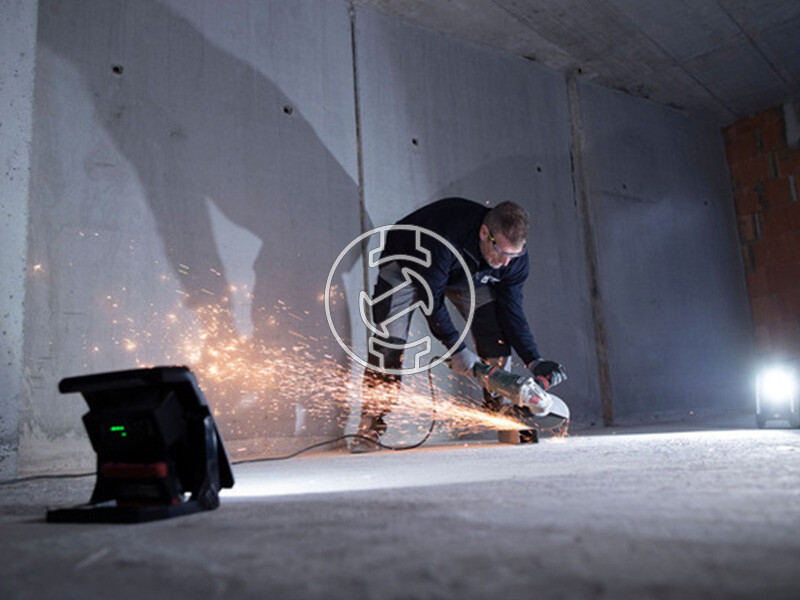 Brennenstuhl MULTI 4000 MA akkus szerelőlámpa