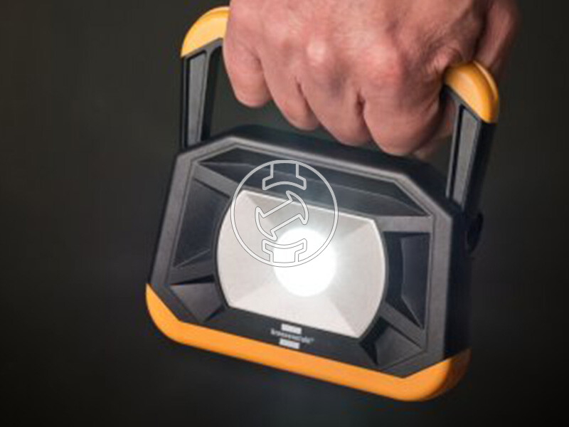 Brennenstuhl PF 1000 MA akkus szerelőlámpa