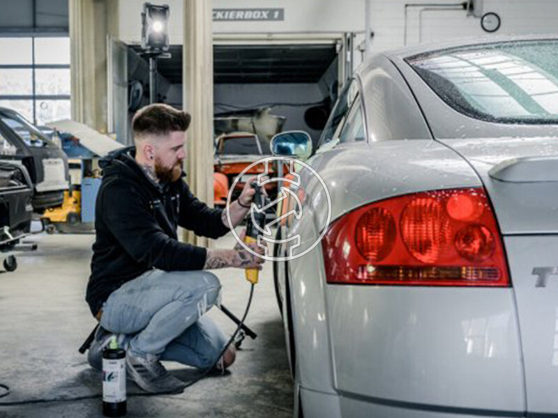 Brennenstuhl RUFUS 3020 MA akkus szerelőlámpa