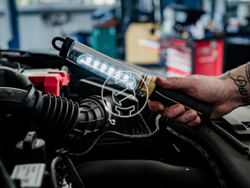 Brennenstuhl WL 500 A beépített akkumulátoros szerelőlámpa