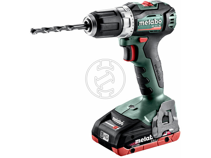 602326800 bs_18_l_bl_602326800_akkus_furocsavarozok_1