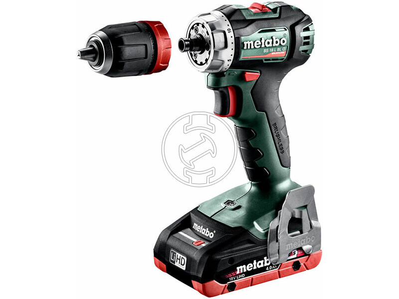 602327800 bs_18_l_bl_q_602327800_akkus_furocsavarozok_5