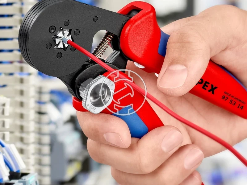 Kép: CRIMP PLIERS F. CABLE LINKS.webp