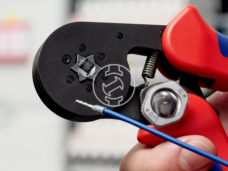 Kép: CRIMP PLIERS F. CABLE LINKS.webp