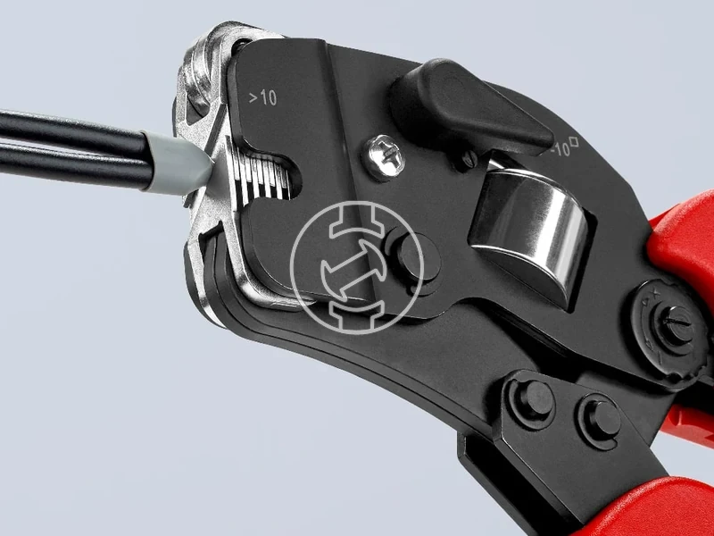 Kép: CRIMPING PLIERS F. CABLE LINKS.webp