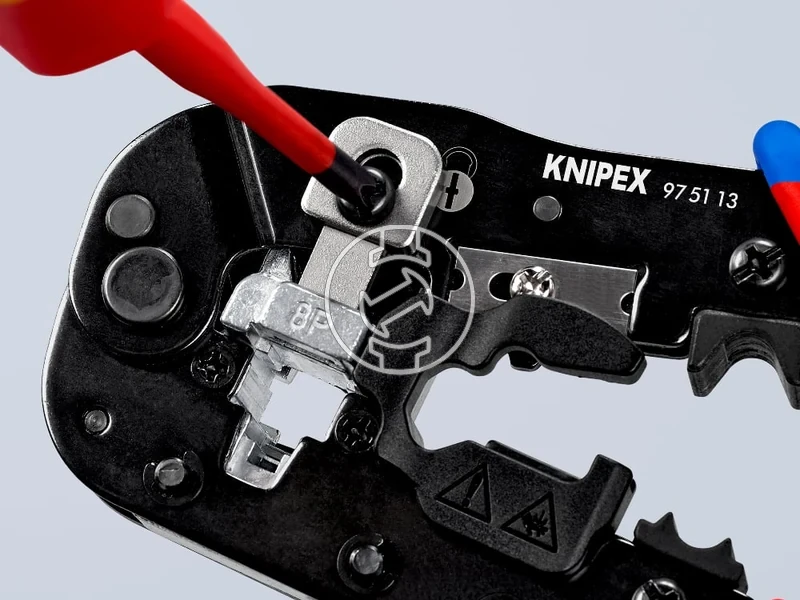 Kép: CRIMPING PLIERS.webp
