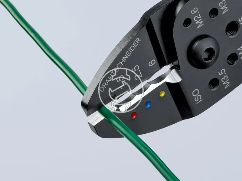 Kép: Crimping Pliers.webp