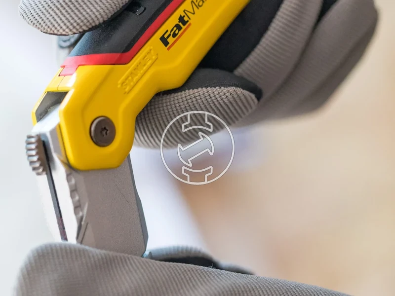 Kép: CSUKHATO VISSZATOLHATO PENGES KES.webp