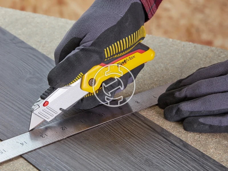 Kép: CSUKHATO VISSZATOLHATO PENGES KES.webp