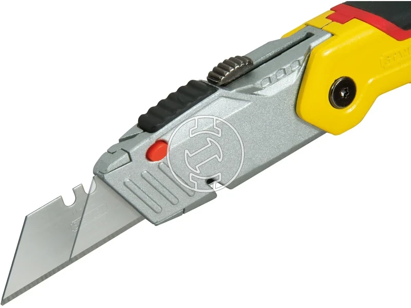 Kép: CSUKHATO VISSZATOLHATO PENGES KES.webp