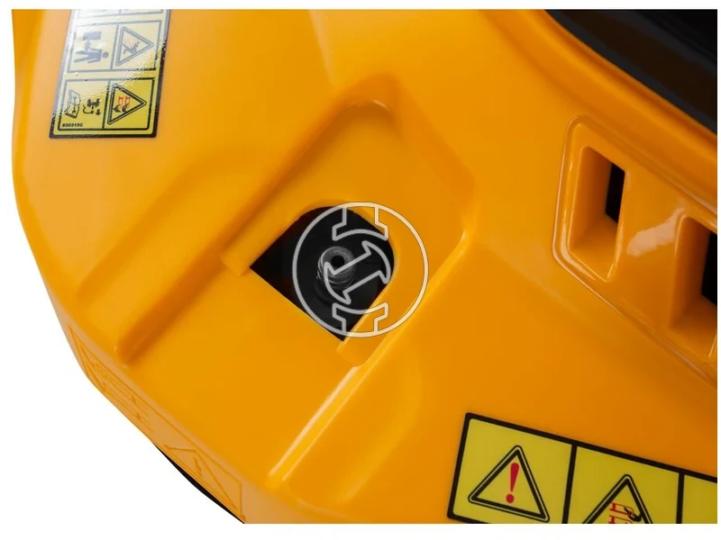 Kép: Cub Cadet LT3 R102 benzinmotoros funyiro traktor_14.webp