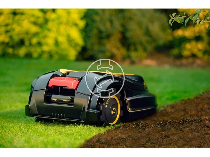Kép: Cub Cadet XR5 2000 robotfunyiro_12.webp