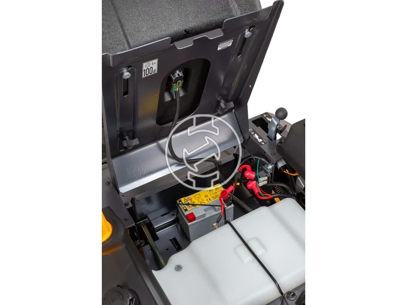 Kép: Cub Cadet ZTS1 107 benzinmotoros funyiro traktor_8.webp