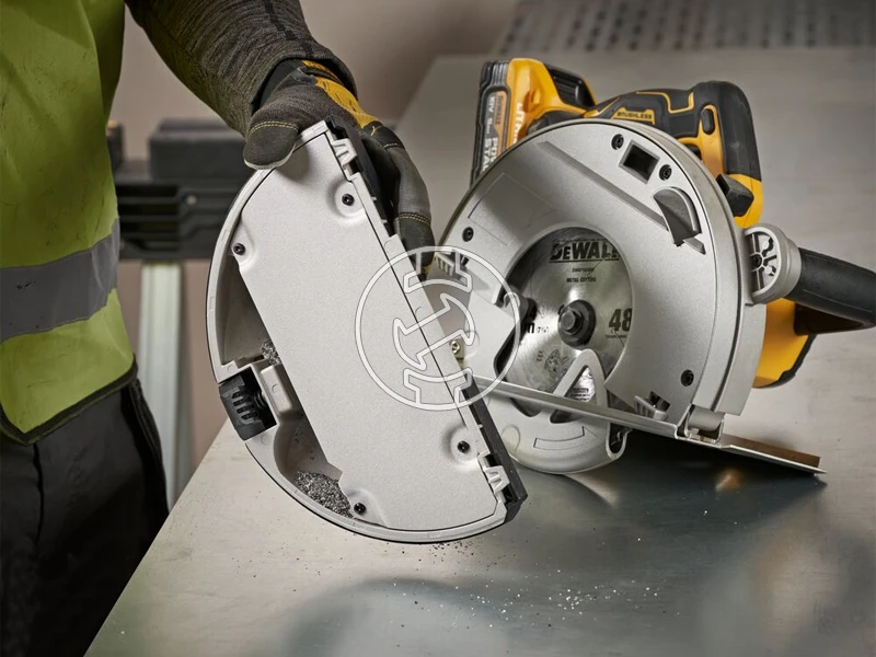 DeWalt DCS383H2 akkus kézi gyorsdaraboló