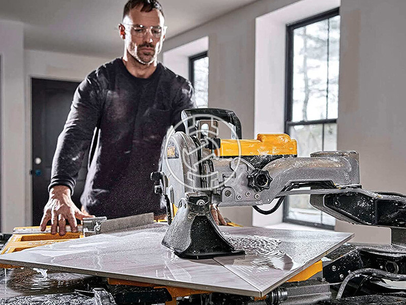 DeWalt D36000-QS elektromos asztali csempevágó