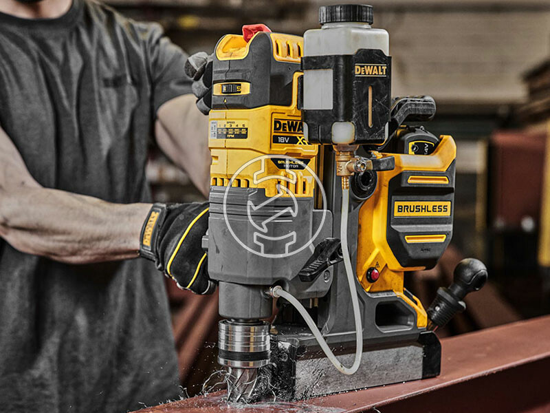 DeWalt DCD1623N-XJ akkus mágnesállványos fúrógép (akku és töltő nélkül)