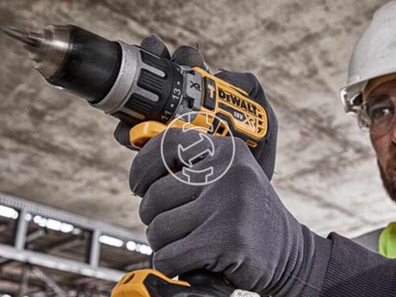 DeWalt DCD797P2B-QW akkus ütvefúró-csavarozó