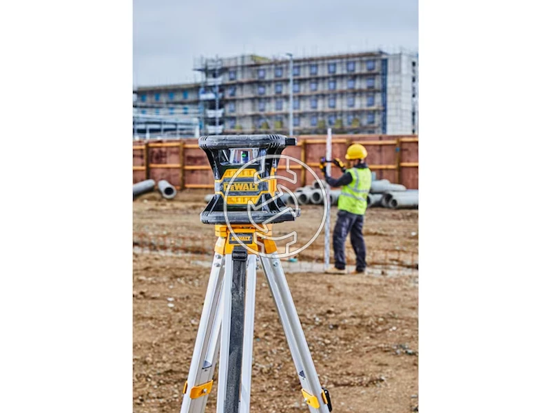 DeWalt DCE080D1RS-QW forgólézer Hatósugár: 0 - 300 m | 1 x 2 Ah akku + töltő | TSTAK kofferben