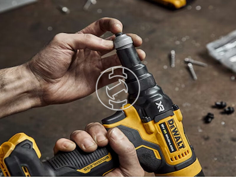 DeWalt DCF403NT-XJ akkus popszegecselő 4,8 mm 18 V XR