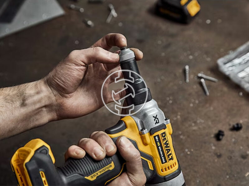 DeWalt DCF414NT-XJ akkus popszegecselő + TSTAK 18 V XR