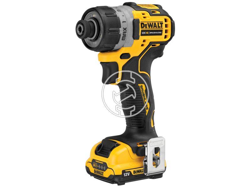 DCF601D2 dewalt_dcf601d2_qw_12_v_xr_kefe_nelkuli_kompakt_utvecsavarozo_1