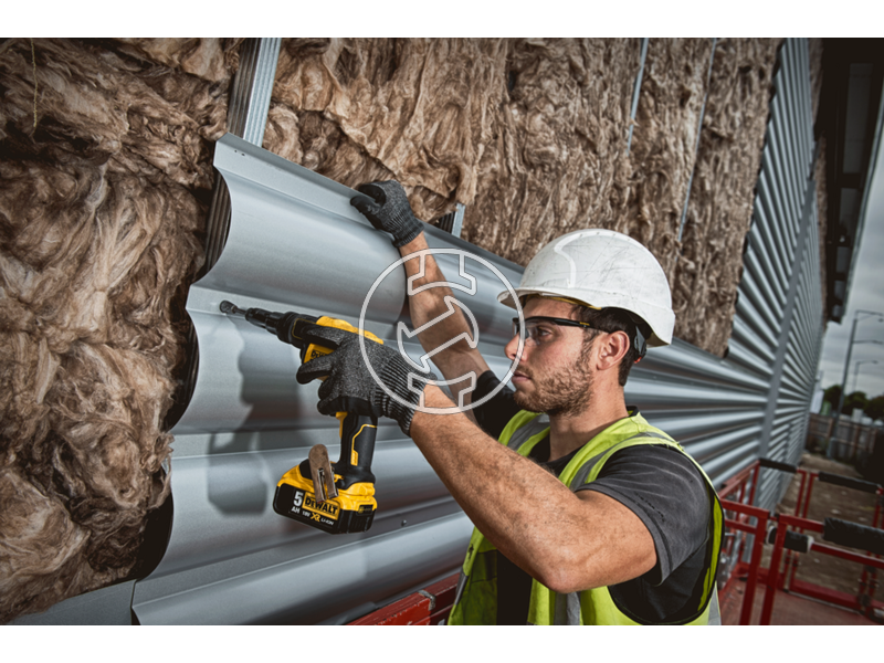 DCF622P2 dewalt_dcf622p2_18v_xr_li_ion_nyomatek_szabcsavkeszlet_2