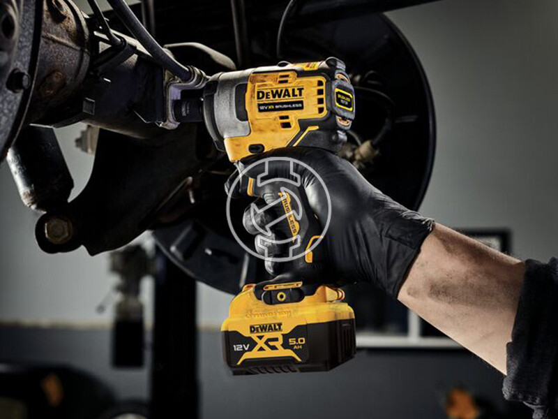 DeWalt DCF901P2-QW akkus ütvecsavarozó